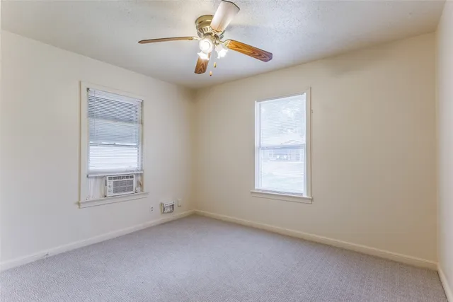 $1,500 | 1902 Pasadena Drive, Austin, TX 78757