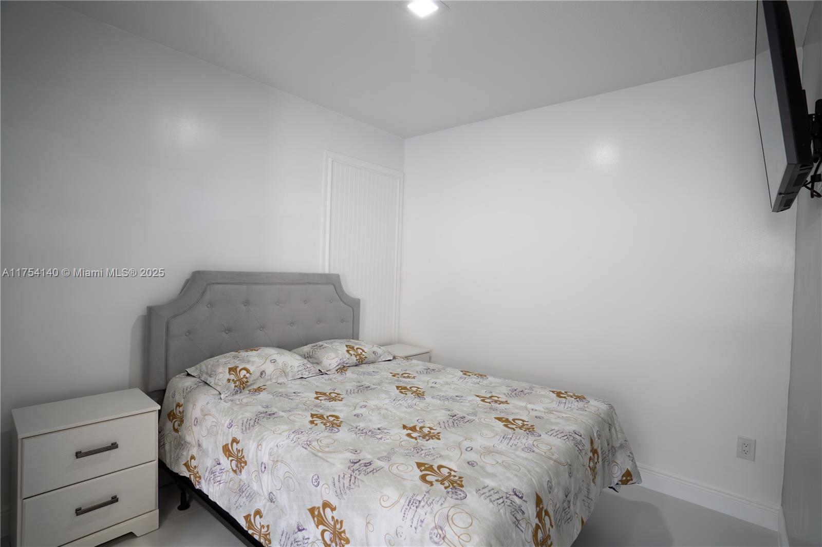 13941 Southwest 152nd Court, Unit B Miami, FL 33196 - Photo 4 of 13