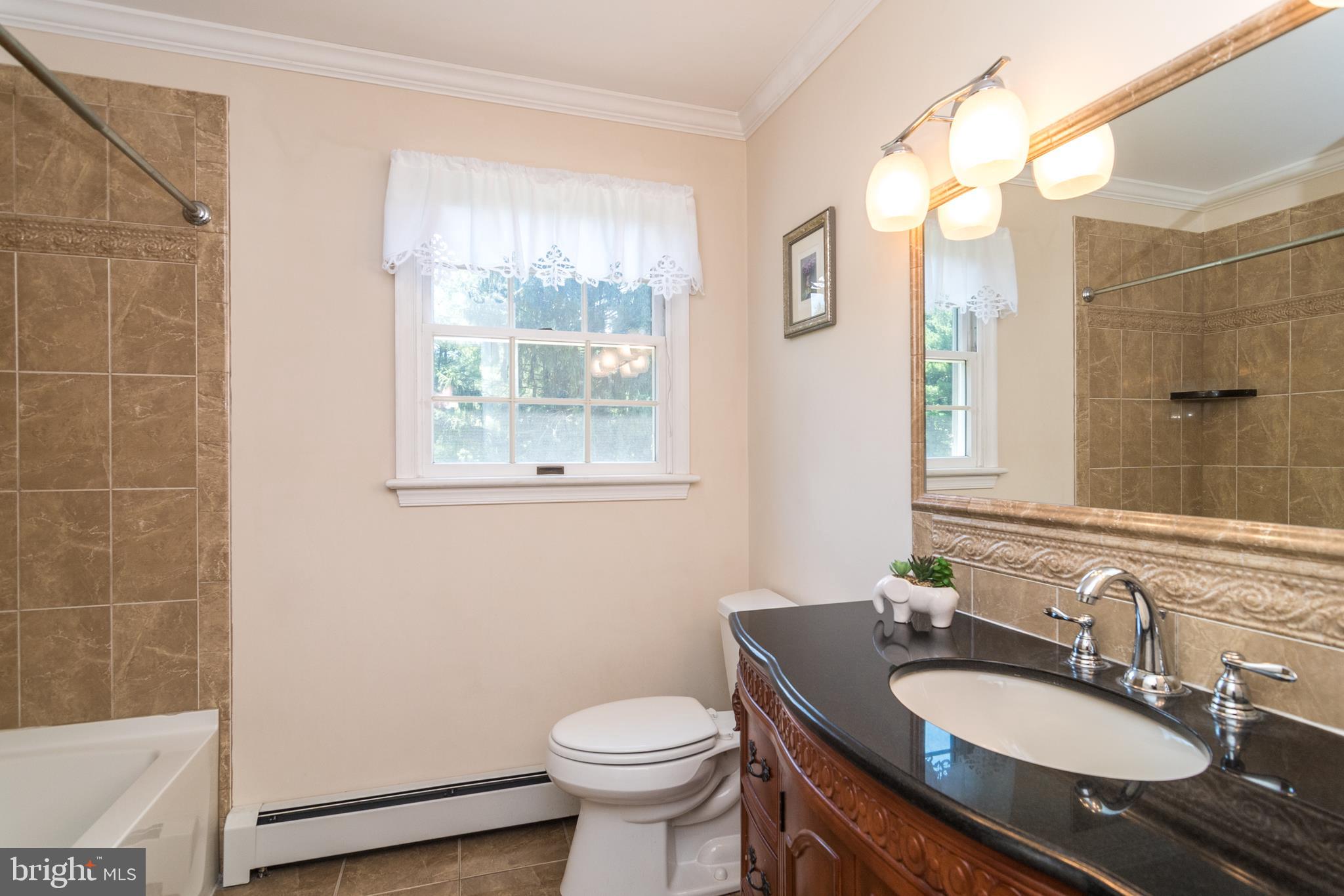 129 Pine Valley Road Doylestown, PA 18901 - Photo 17 of 21 Hall bathroom