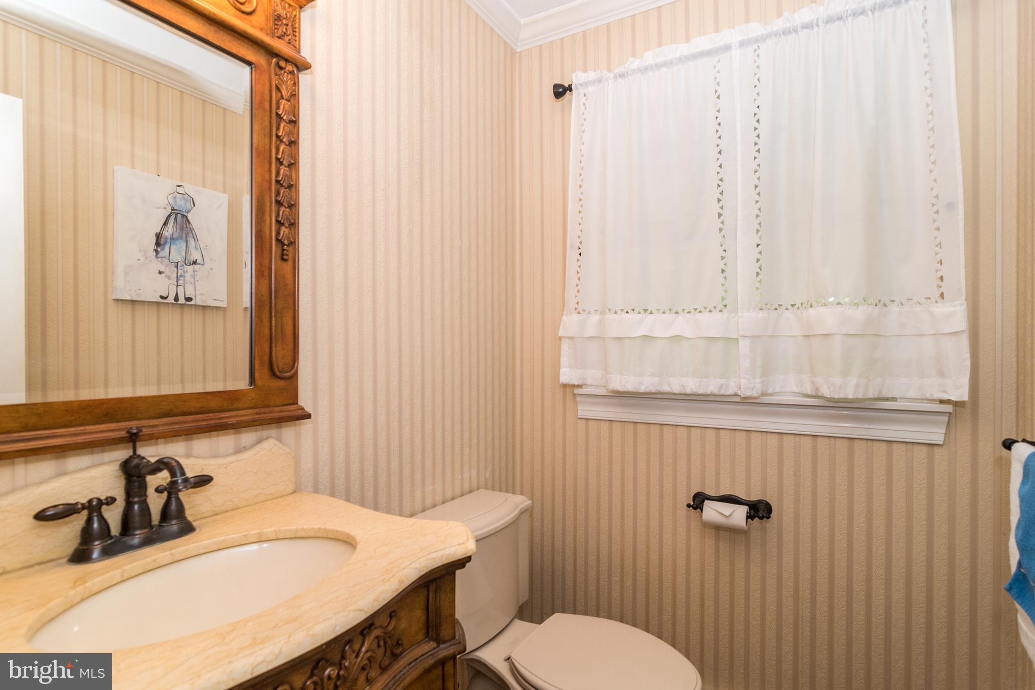 129 Pine Valley Road Doylestown, PA 18901 - Photo 8 of 21 Powder Room