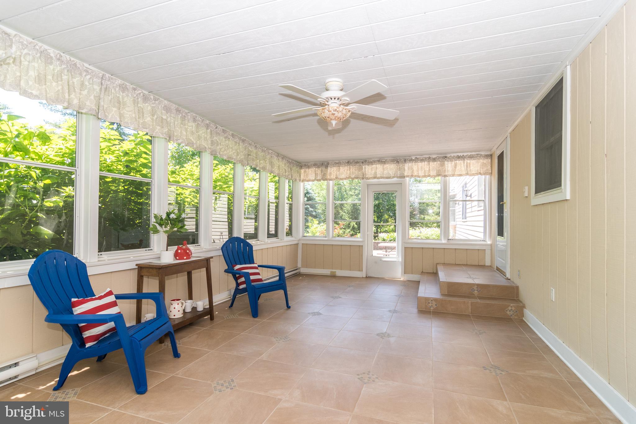129 Pine Valley Road Doylestown, PA 18901 - Photo 10 of 21 4 Season Sunroom
