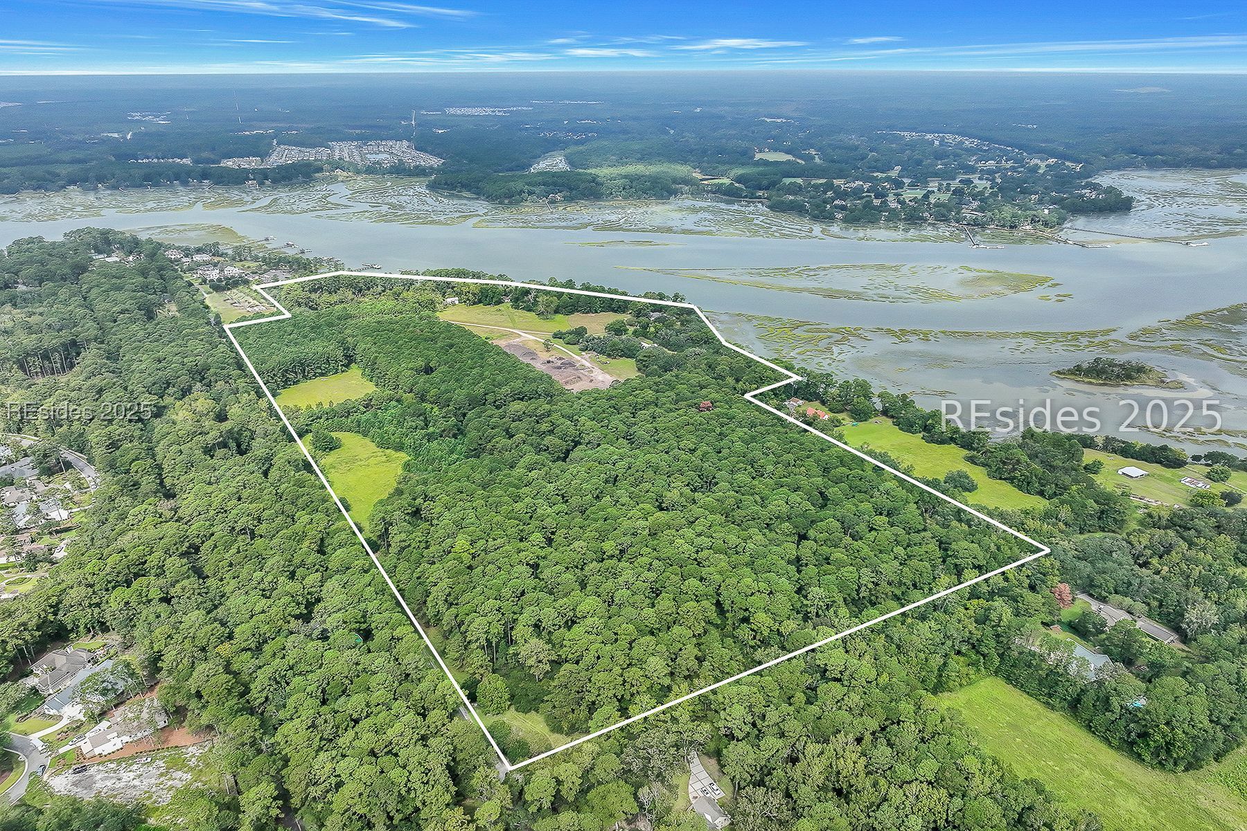 70 Helmlys Road Bluffton, SC 29909 - Photo 8 of 22