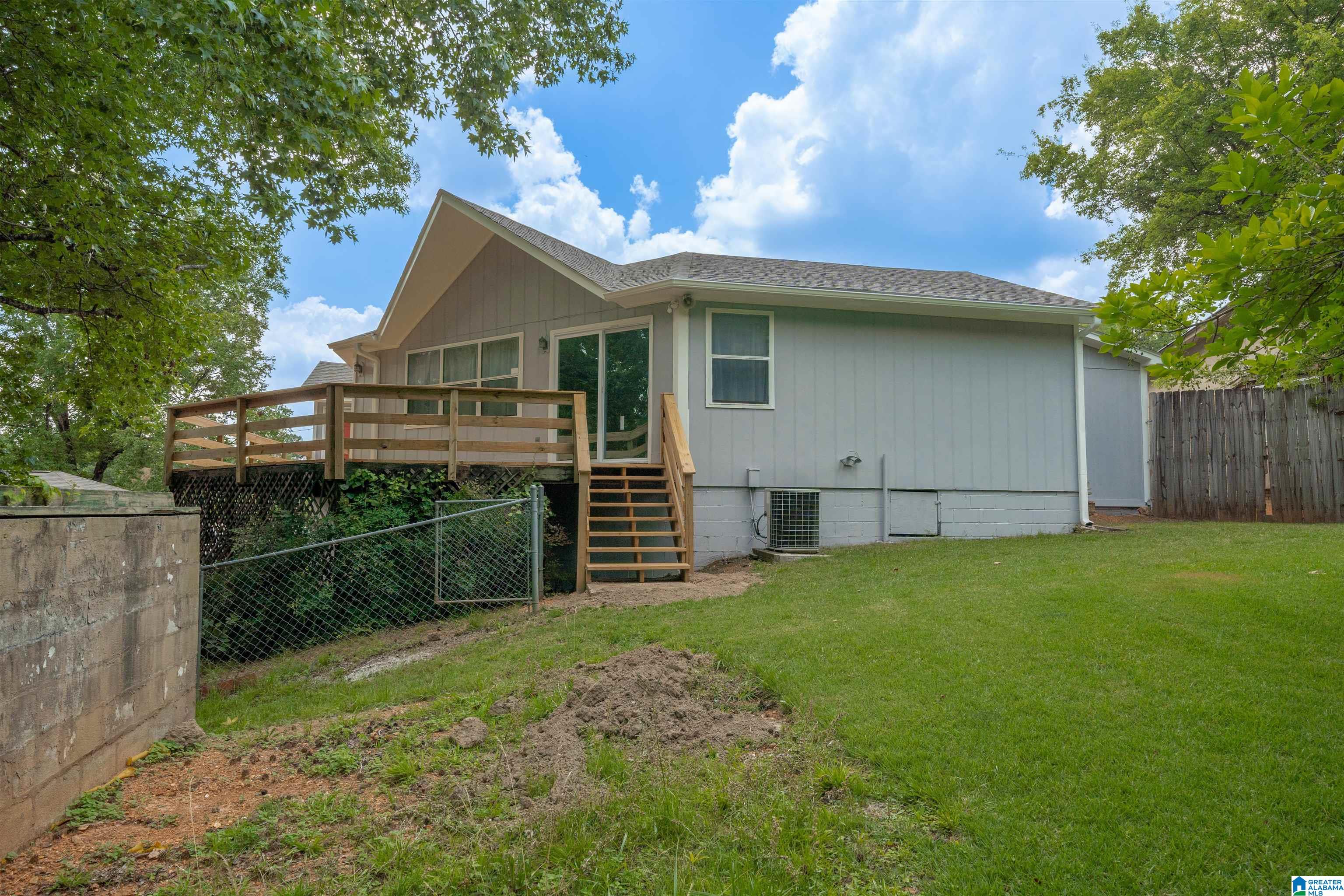 1413 Ware Boulevard Birmingham, AL 35235 - Photo 10 of 37