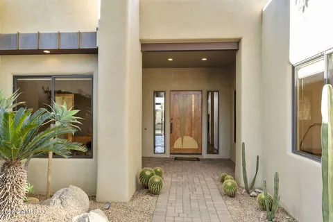 $1,950,000 | 28514 North 95th Place, Scottsdale, AZ 85262
