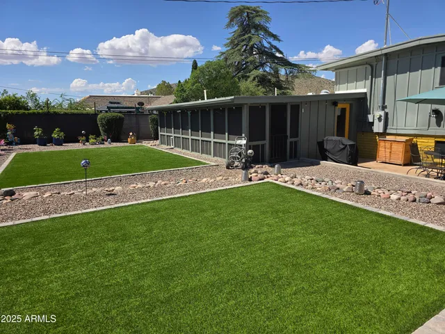 $309,500 | 604 Hovland Street, Bisbee, AZ 85603