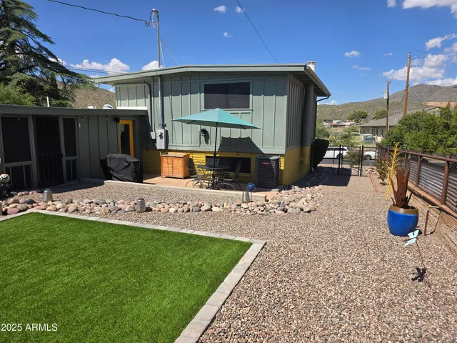 $309,500 | 604 Hovland Street, Bisbee, AZ 85603