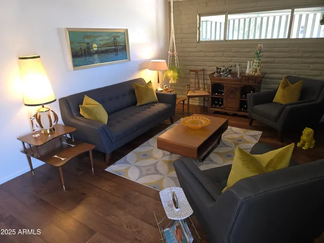 $309,500 | 604 Hovland Street, Bisbee, AZ 85603