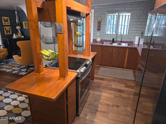 $309,500 | 604 Hovland Street, Bisbee, AZ 85603