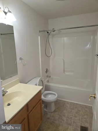 $330,000 | 238 Gladstone Way, Bear, DE 19701