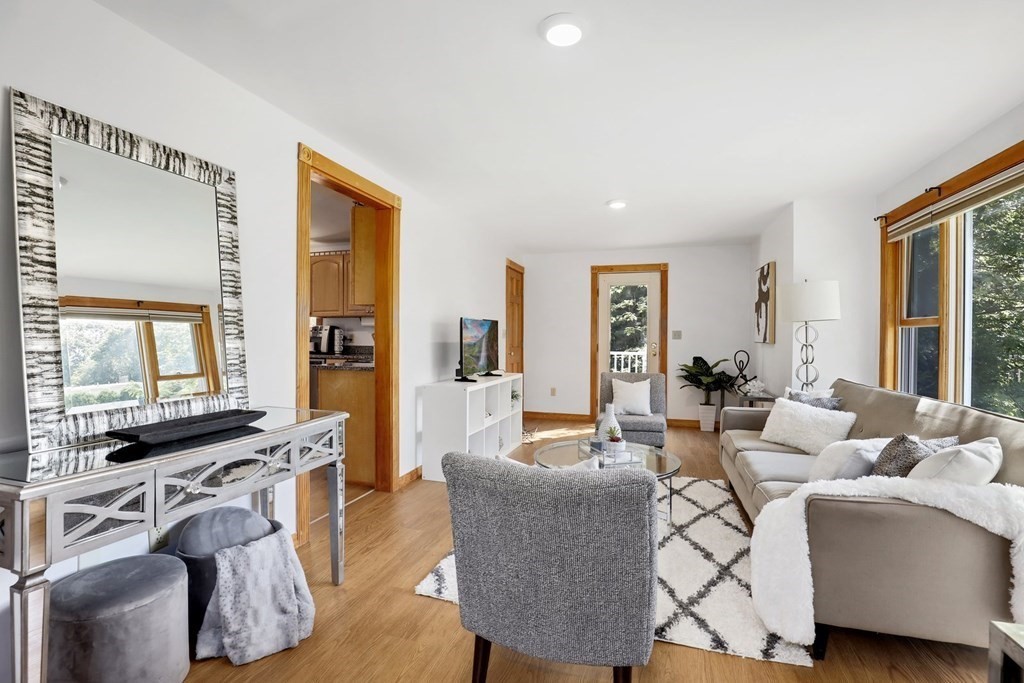 202 Van Norden Road Reading, MA 01867 - Photo 14 of 39 Gallery Image 14