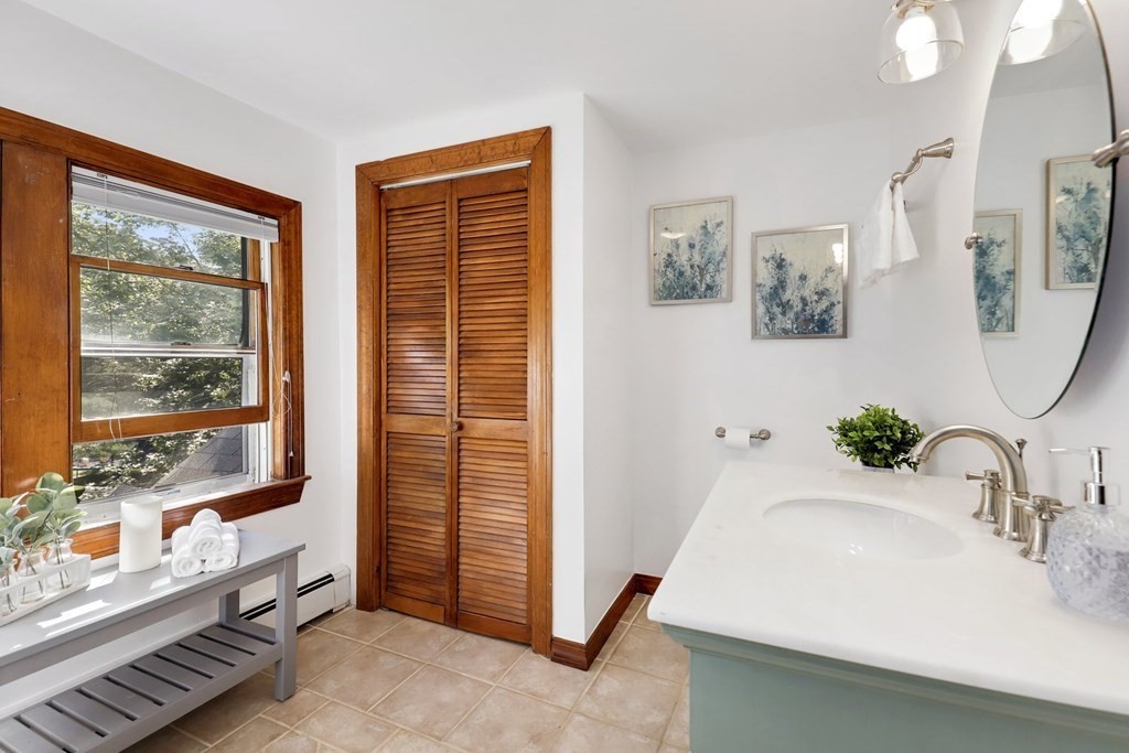202 Van Norden Road Reading, MA 01867 - Photo 24 of 39 Gallery Image 24