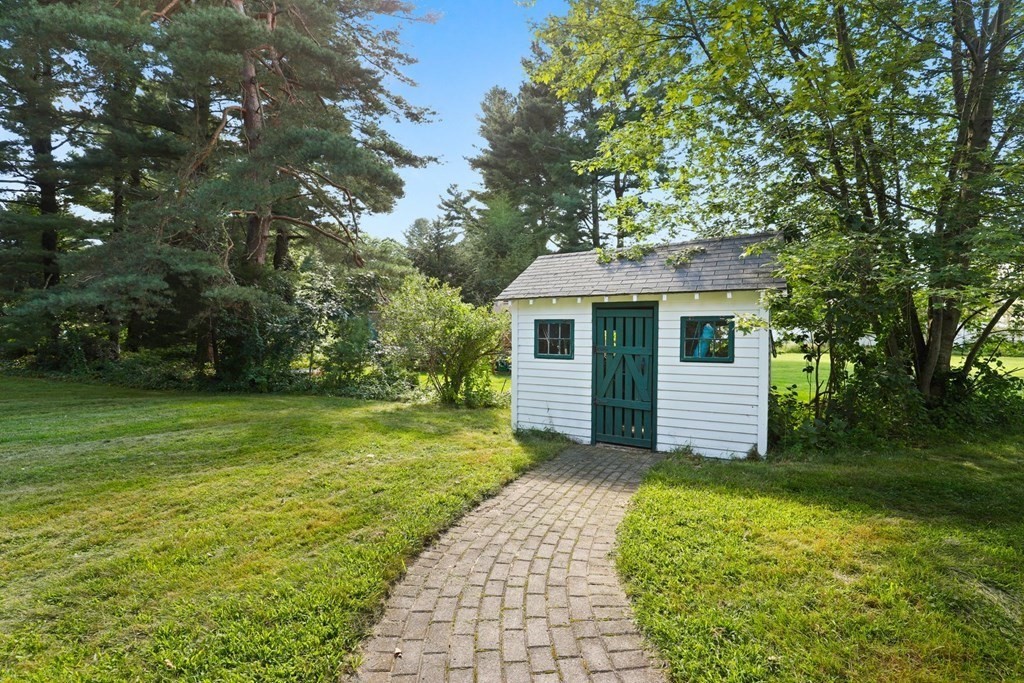 202 Van Norden Road Reading, MA 01867 - Photo 36 of 39 Gallery Image 36
