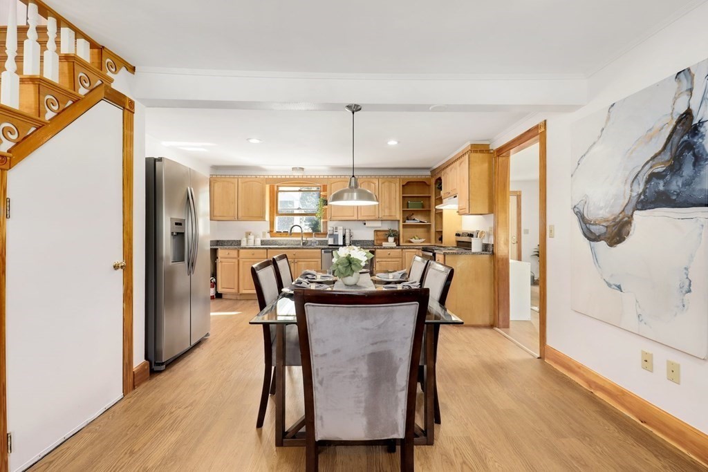 202 Van Norden Road Reading, MA 01867 - Photo 7 of 39 Gallery Image 7