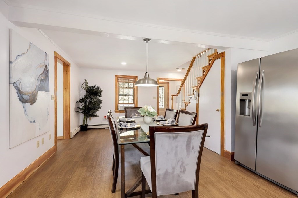 202 Van Norden Road Reading, MA 01867 - Photo 8 of 39 Gallery Image 8