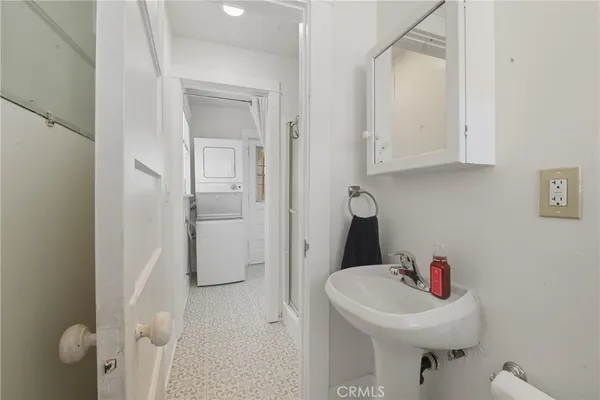 $1,495,000 | 732 St Louis Avenue, Long Beach, CA 90804