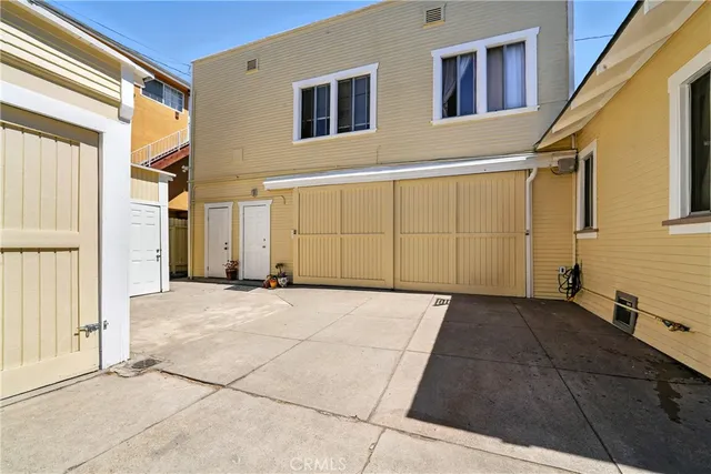 $1,495,000 | 732 St Louis Avenue, Long Beach, CA 90804
