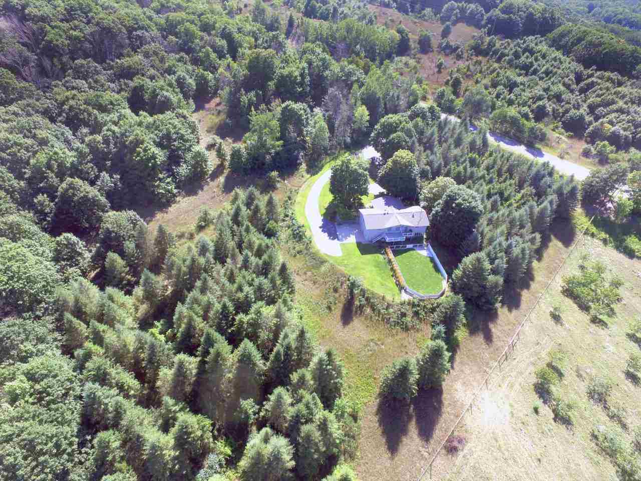 1225 Forrester Road Frankfort, MI 49635 - Photo 6 of 46 1822620-5.JPG