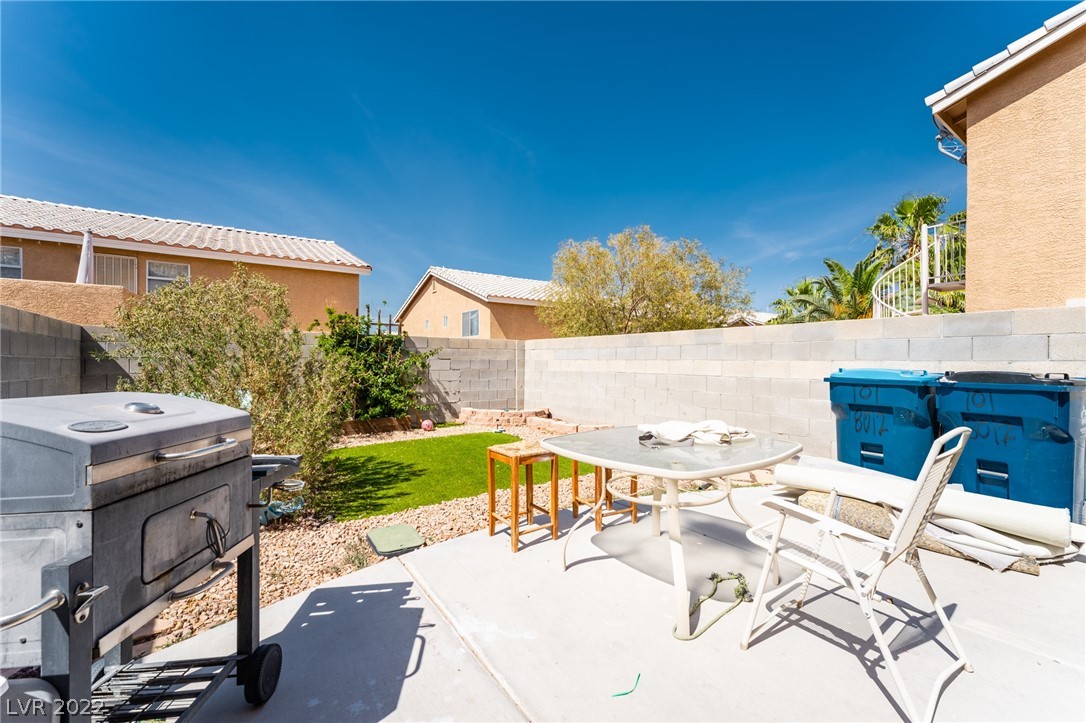 8012 Cimarron Ridge Drive, Unit 101 Las Vegas, NV 89128 - Photo 20 of 22