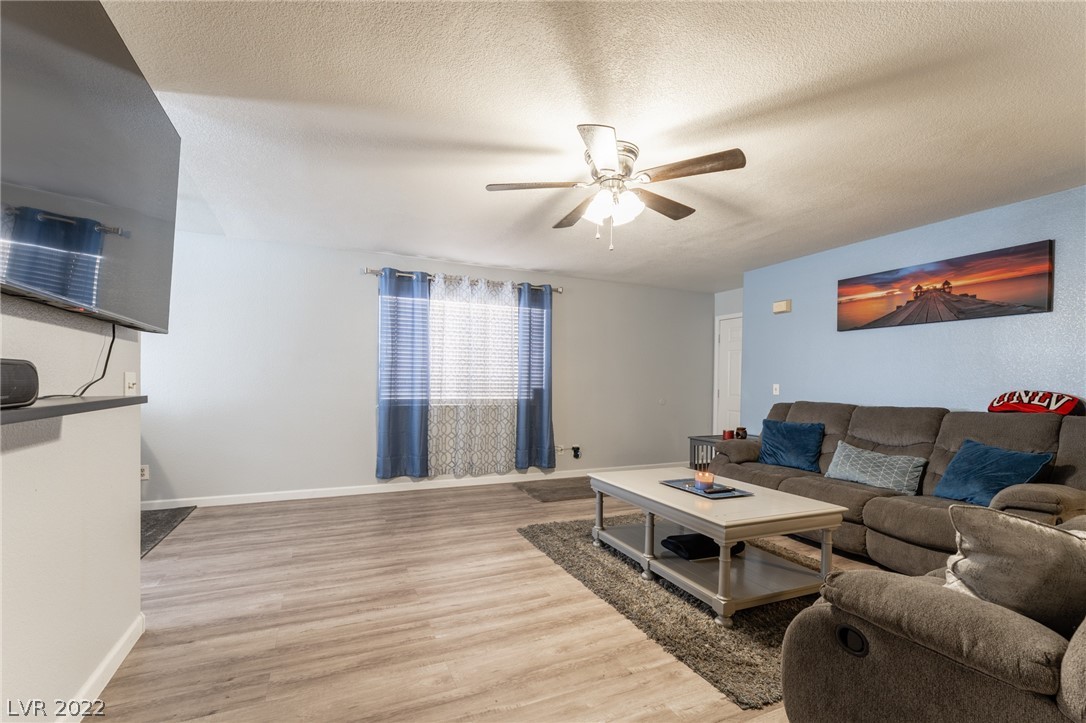 8012 Cimarron Ridge Drive, Unit 101 Las Vegas, NV 89128 - Photo 5 of 22