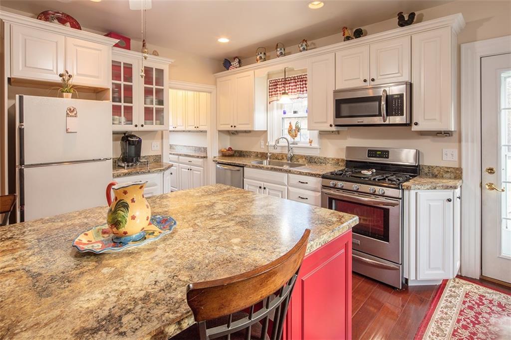 174 Mccloy Road Beaver Falls, PA 15010 - Photo 11 of 19 Gallery Image 11