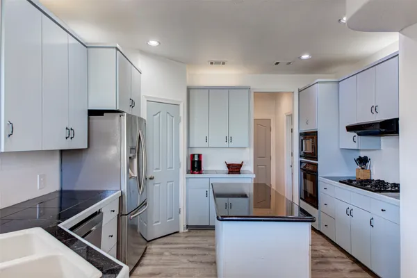 $1,199,900 | 602 Jessie Street, Austin, TX 78704