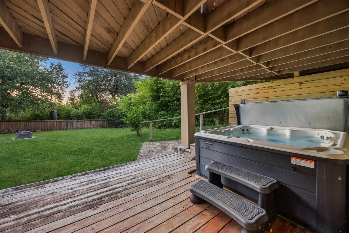 602 Jessie Street Austin, TX 78704 - Photo 29 of 32 a view of a backyard with sitting area