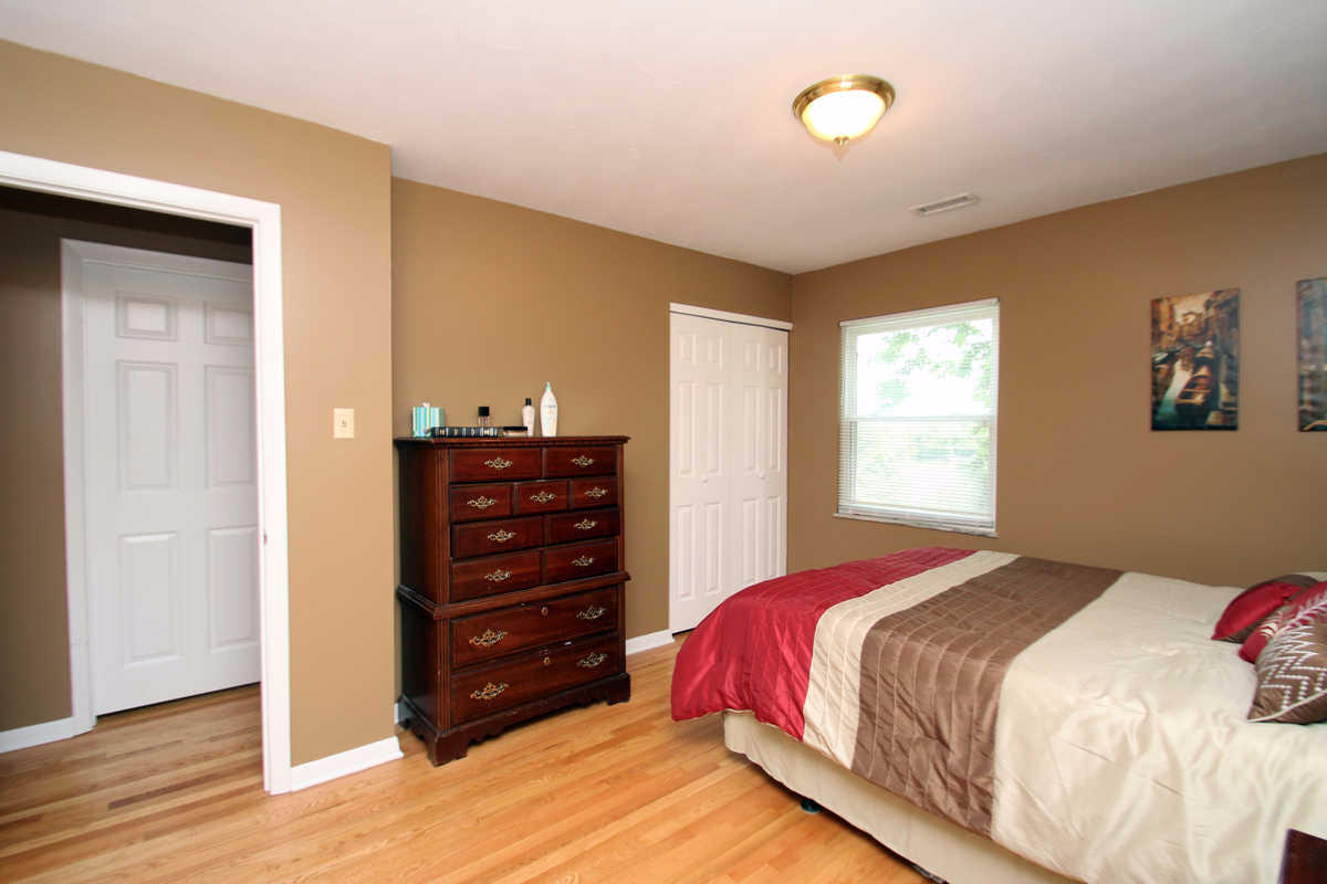 1005 Morrell Road Knoxville, TN 37919 - Photo 12 of 30 Master Bedroom