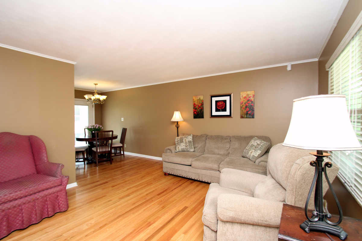 1005 Morrell Road Knoxville, TN 37919 - Photo 4 of 30 Open and Spacious