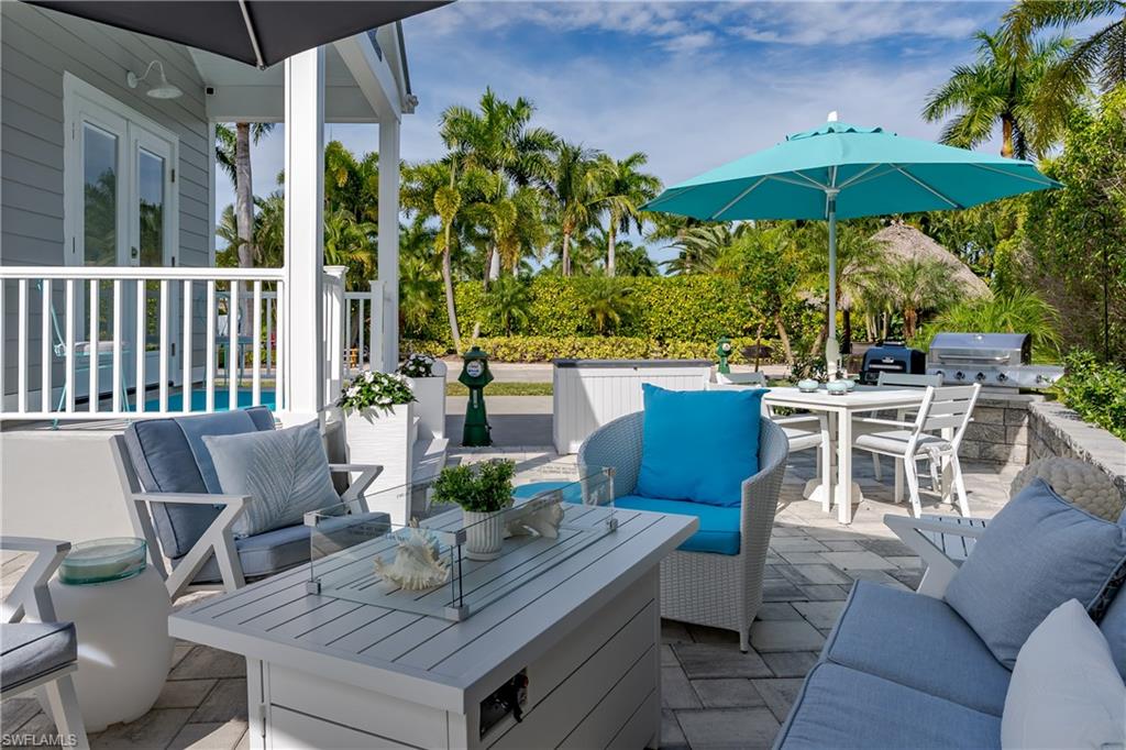13598 Snapper Lane Naples, FL 34114 - Photo 12 of 40