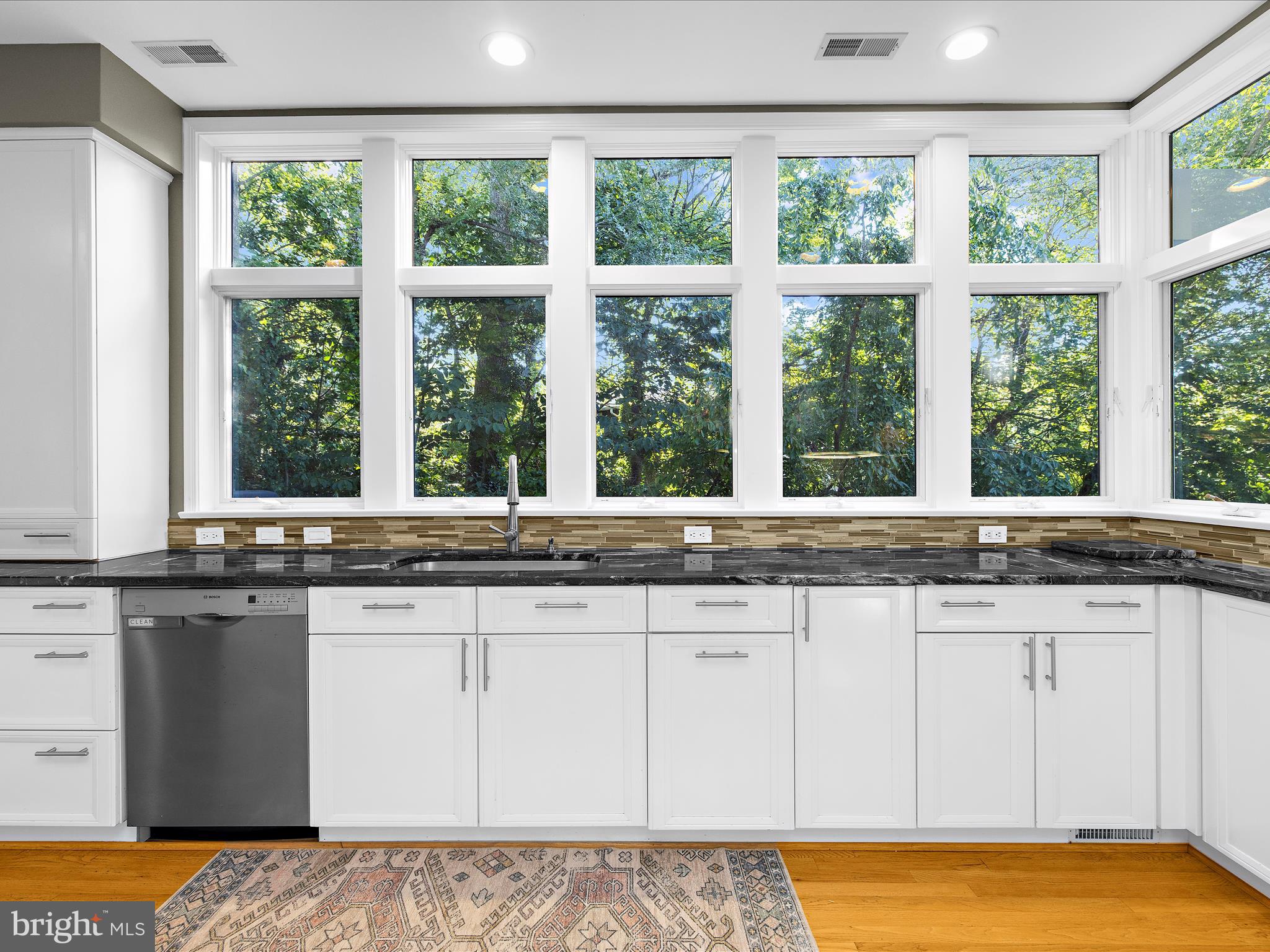 1 Ridout Road Severna Park, MD 21146 - Photo 16 of 116 Let the sunshine in!