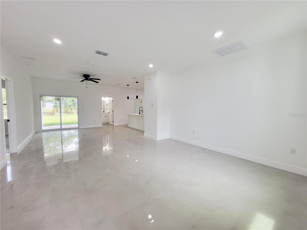 612 Waycross Road Southwest Palm Bay, FL 32908 - Photo 2 of 24