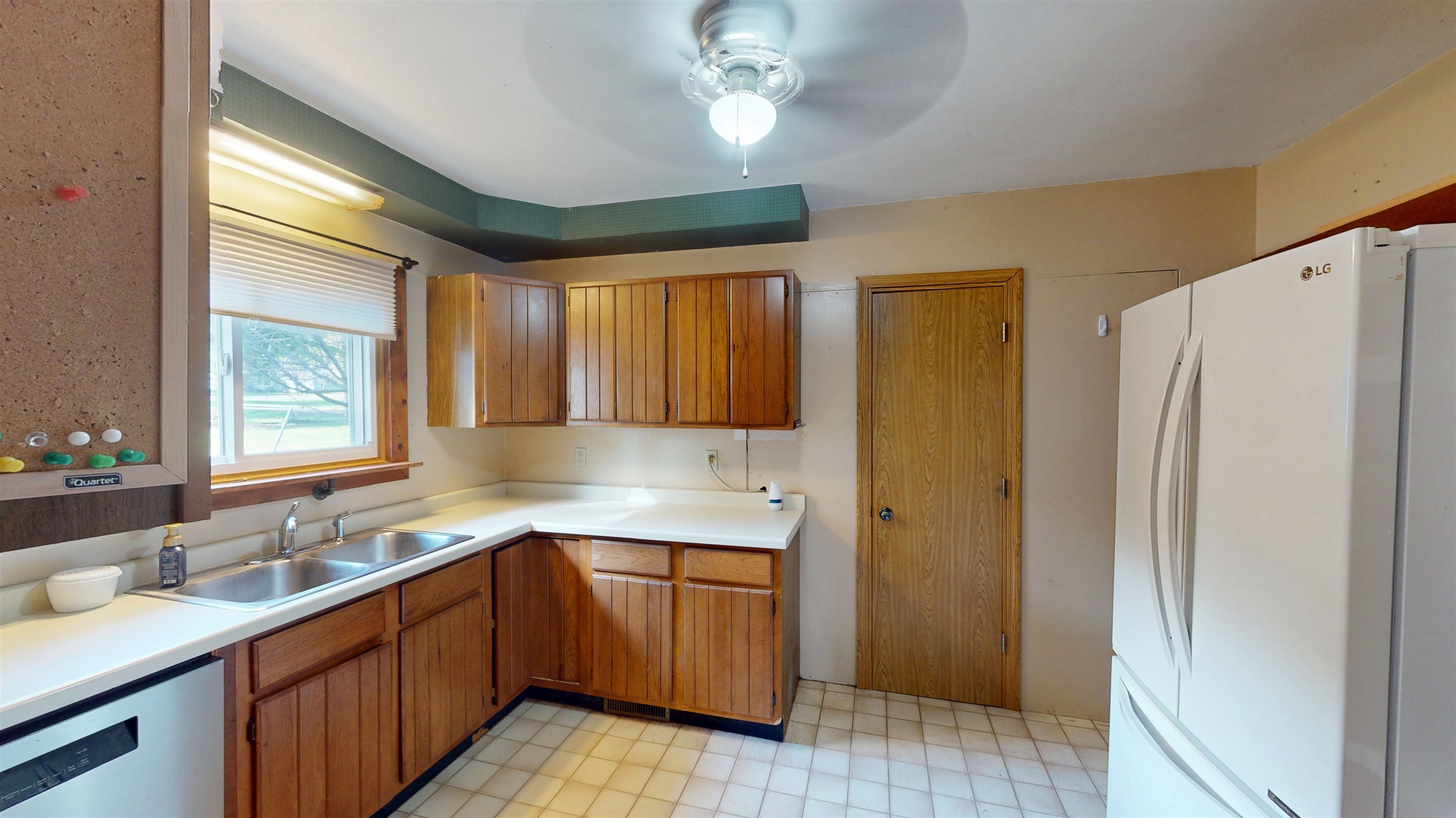 151 South Madison Street Unity, WI 54488 - Photo 21 of 38