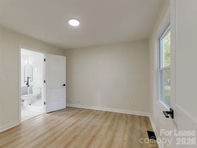 $2,300 | 2721 Mayflower Road, Charlotte, NC 28208