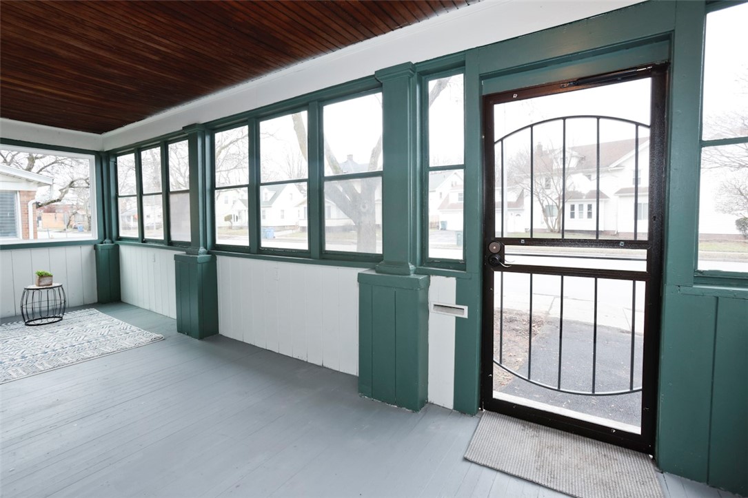 147 Scottsville Road Rochester, NY 14611 - Photo 4 of 28