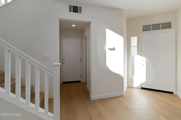 $899,000 | 117 Macademia Lane, Simi Valley, CA 93065