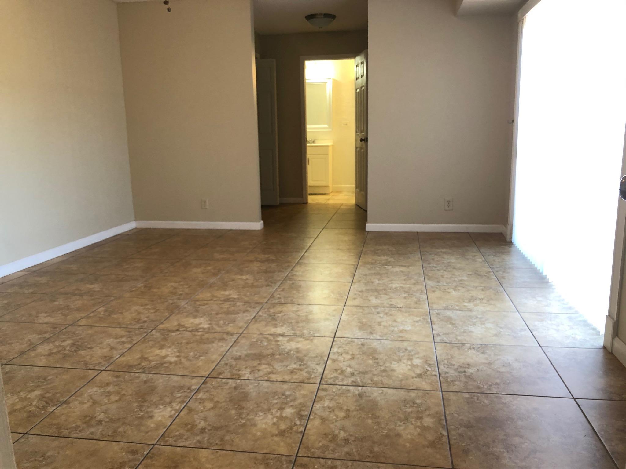 551 Springdale Circle Palm Springs, FL 33461 - Photo 12 of 30 IMG_6173
