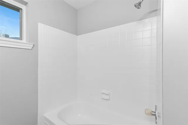 $1,875 | 10922 Village Trail Drive, Houston, TX 77065