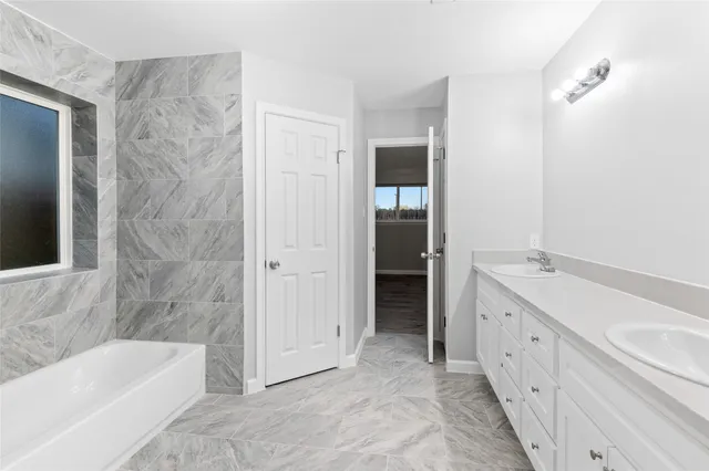 $1,875 | 10922 Village Trail Drive, Houston, TX 77065