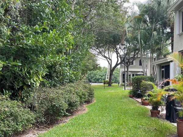 $3,200 | 1043 Kokomo Key Lane, Delray Beach, FL 33483