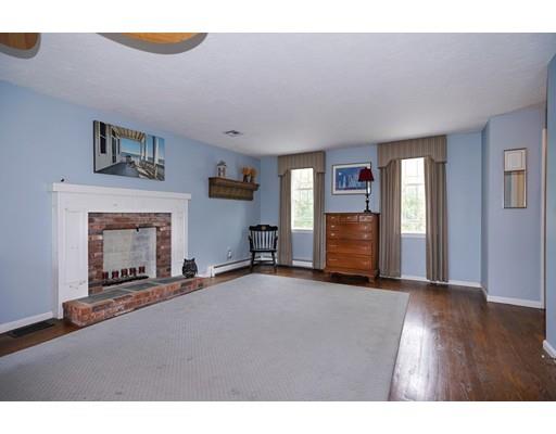 20 Crown Ridge Road Westborough, MA 01581 - Photo 25 of 42 Gallery Image 25