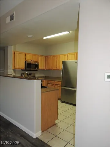 $1,998 | 8555 West Russell Road, Unit 1102, Las Vegas, NV 89113