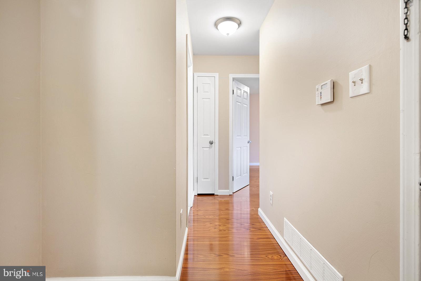 252 Tavistock Road Cherry Hill, NJ 08034 - Photo 4 of 30