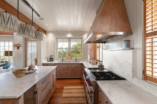 $4,395,000 | 3 7th Avenue, Isle of Palms, SC 29451