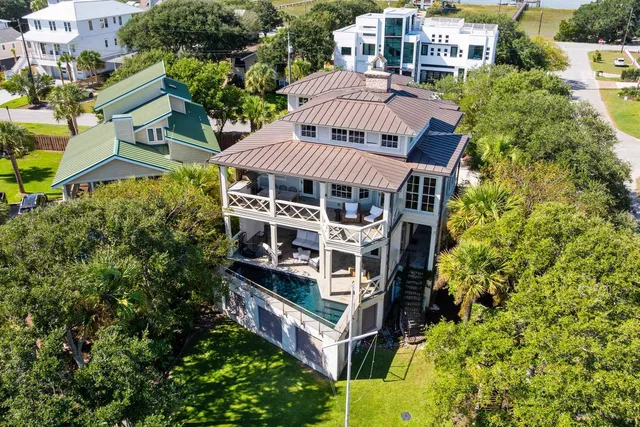 $4,395,000 | 3 7th Avenue, Isle of Palms, SC 29451