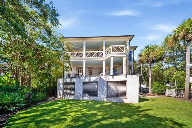 $4,395,000 | 3 7th Avenue, Isle of Palms, SC 29451