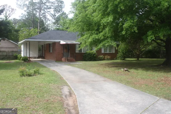 $139,000 | 135 Briardale Avenue, Warner Robins, GA 31093