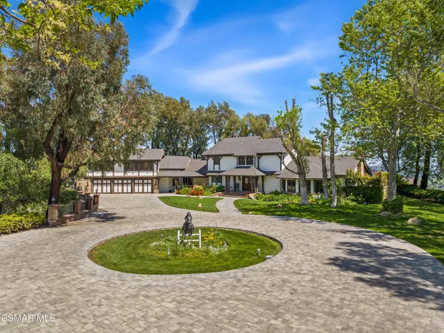 $7,900,000 | 2400 West Potrero Road, Westlake Village, CA 91361