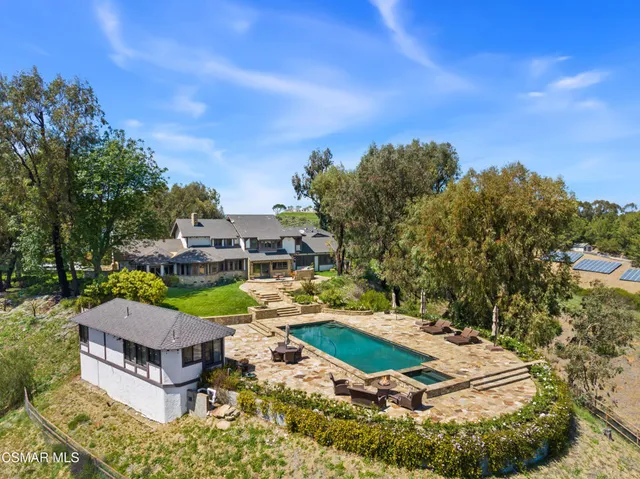 $7,900,000 | 2400 West Potrero Road, Westlake Village, CA 91361