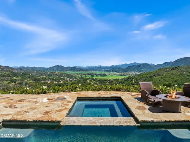 $7,900,000 | 2400 West Potrero Road, Westlake Village, CA 91361