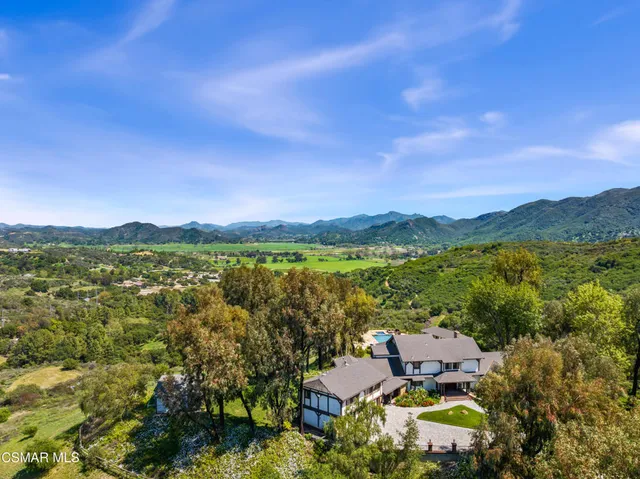 $7,900,000 | 2400 West Potrero Road, Westlake Village, CA 91361